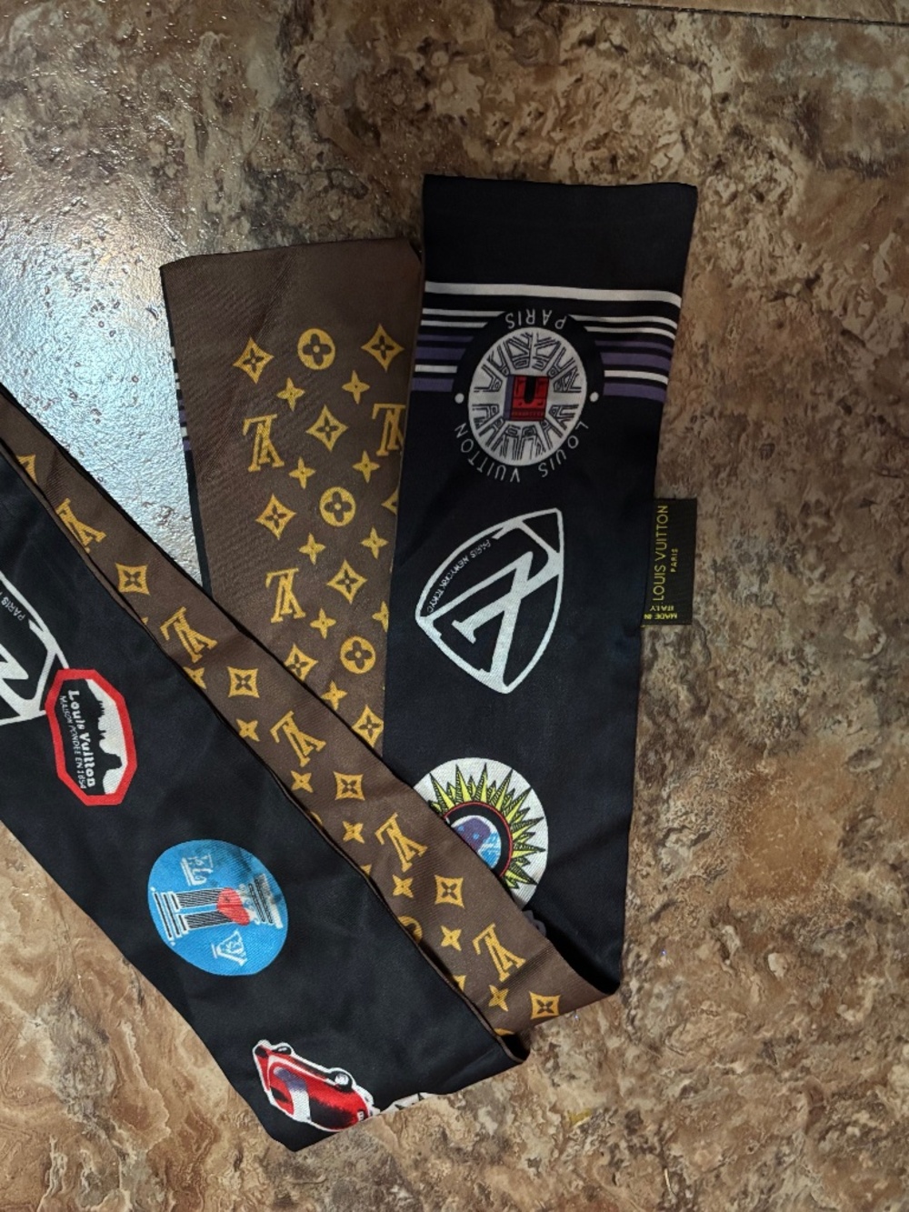 Louis Vuitton scarf